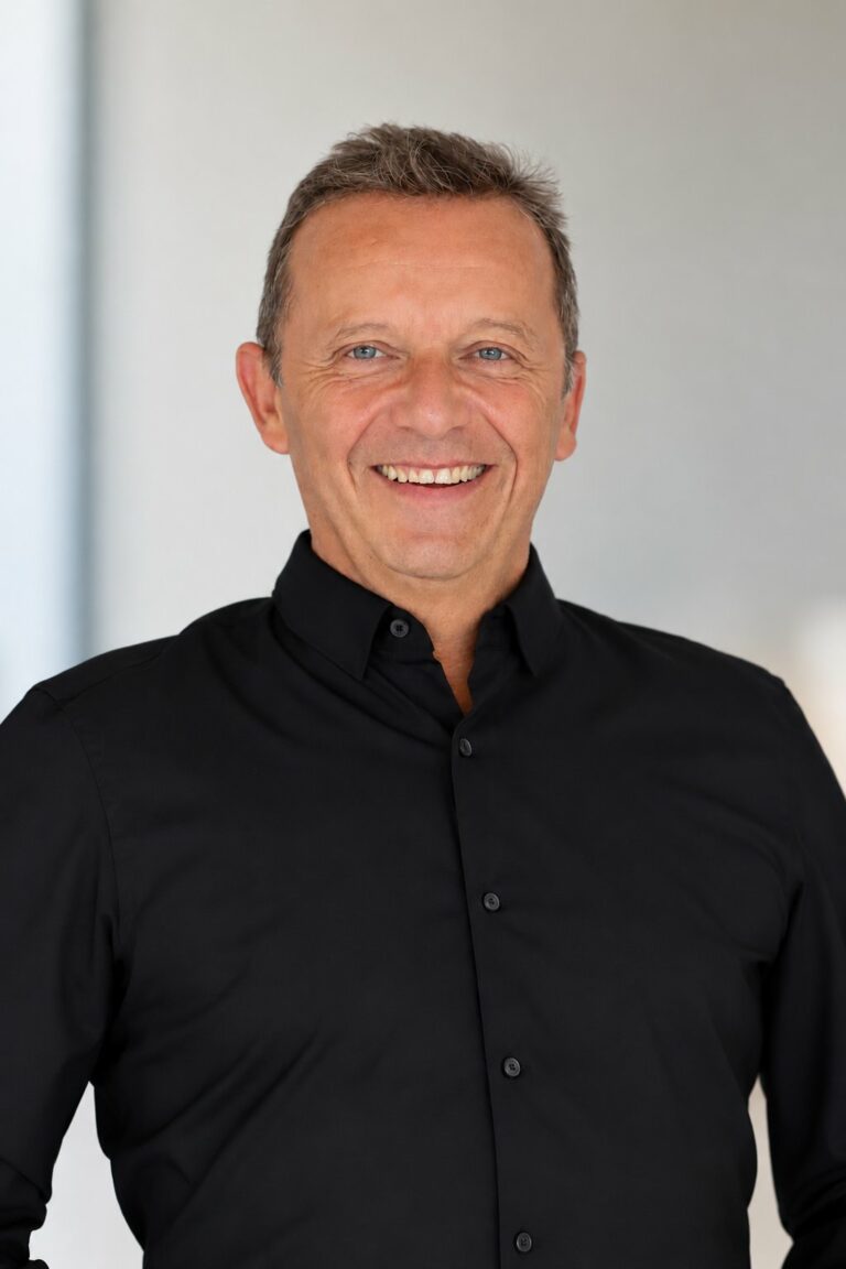 Pourquoi travailler avec un directeur général externalisé ? 7 raisons pour une PME